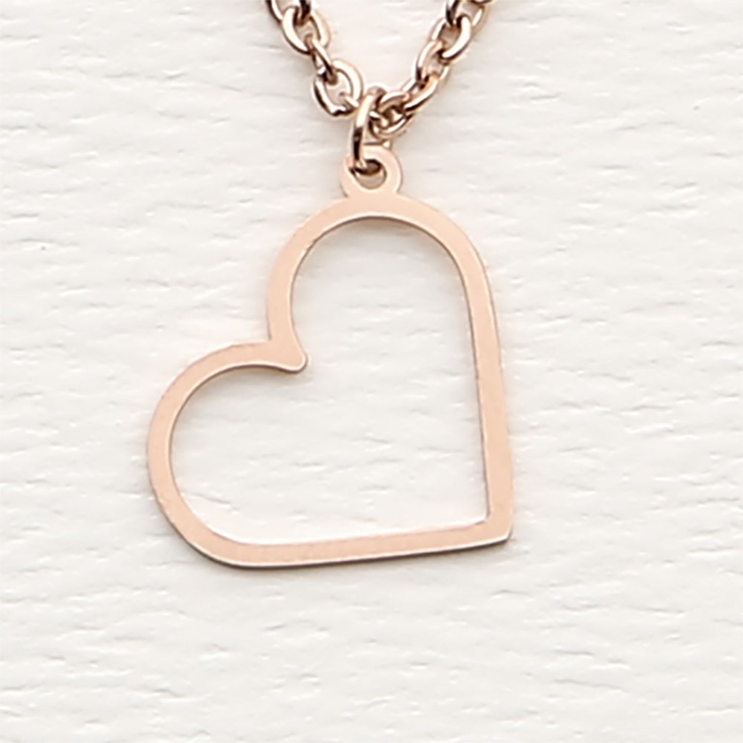 Crystals by HCA-Classic-Ketting-Roségoud-Hart