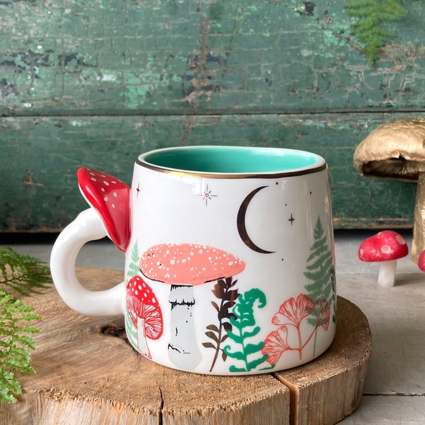 House of Disaster-Forage-Beker-Paddenstoelen