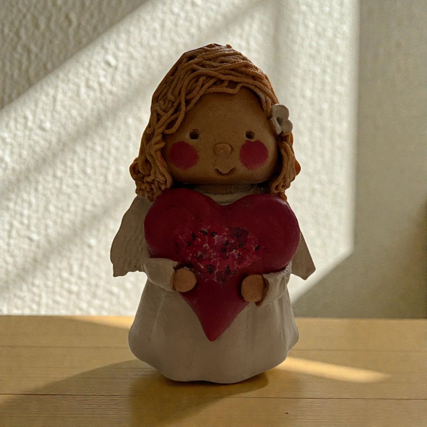 Engel met hart-Staand-Zoutdeeg-Handgemaakt-Decoratie